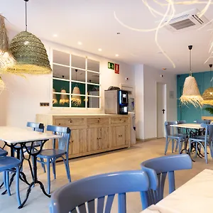 https://hostal-bcn-port.topbarcelonahotels.com