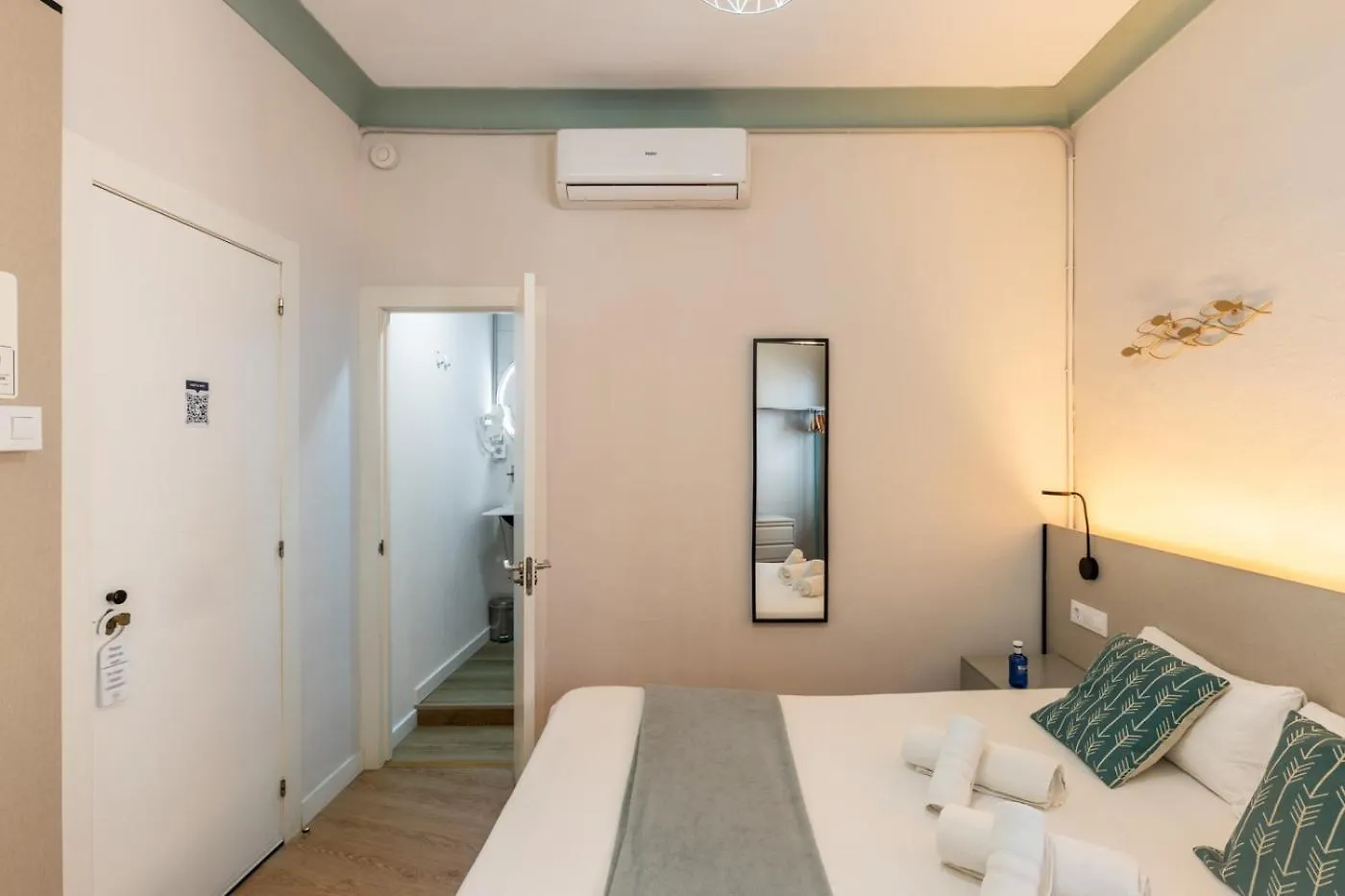 بيت ضيافة Regina Selfcheck-In Smart Rooms ميورقة
