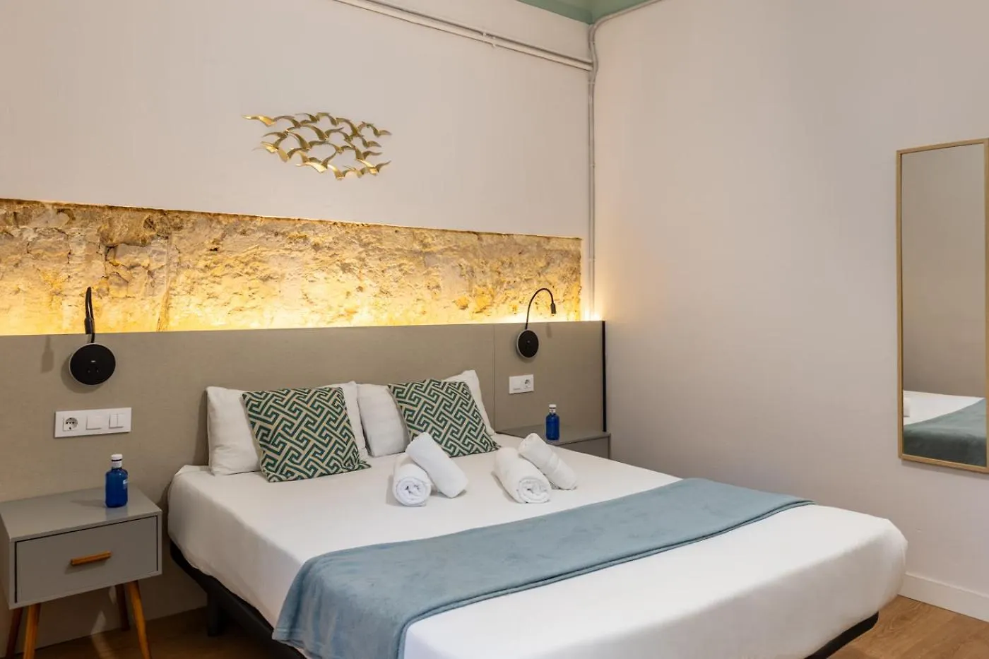Regina Selfcheck-In Smart Rooms ميورقة 2*,