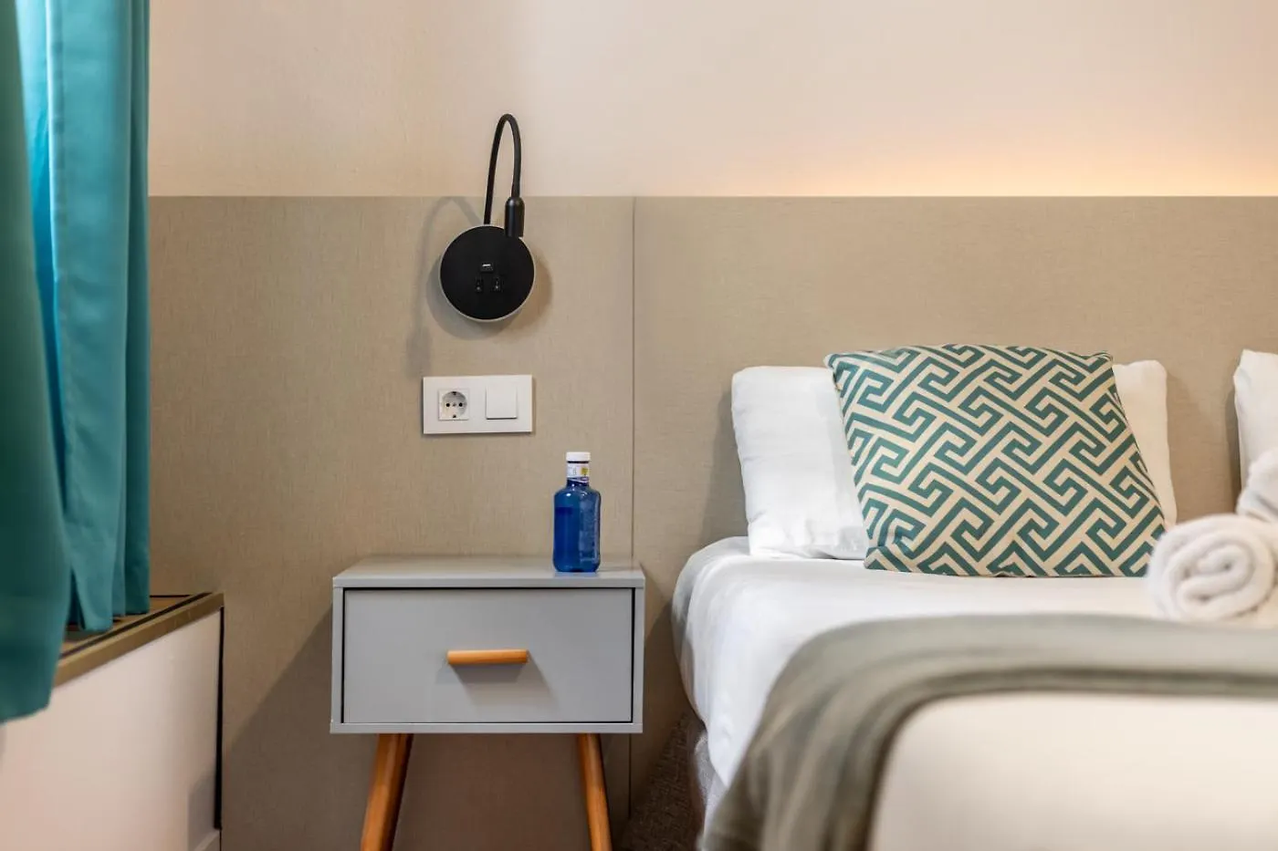 Regina Selfcheck-In Smart Rooms ميورقة 2*,