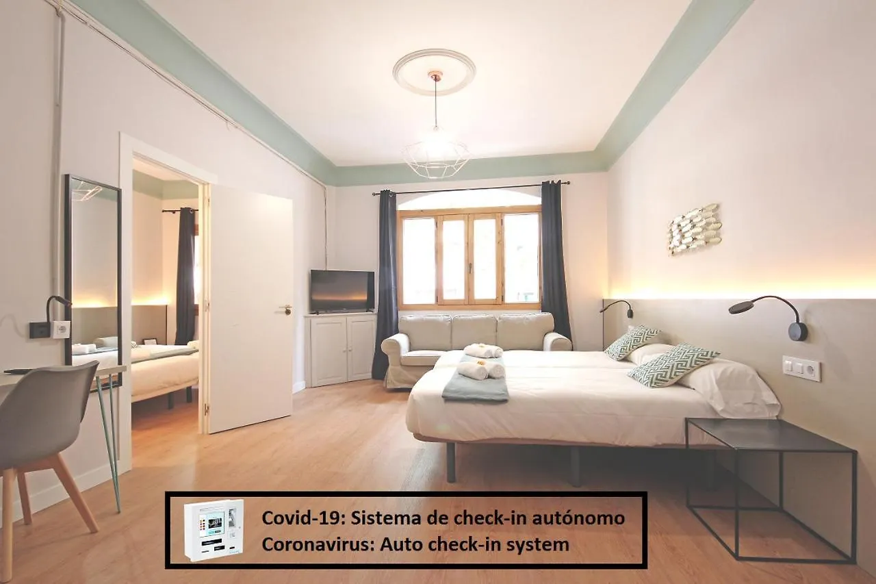 ** بيت ضيافة Regina Selfcheck-In Smart Rooms ميورقة إسبانيا